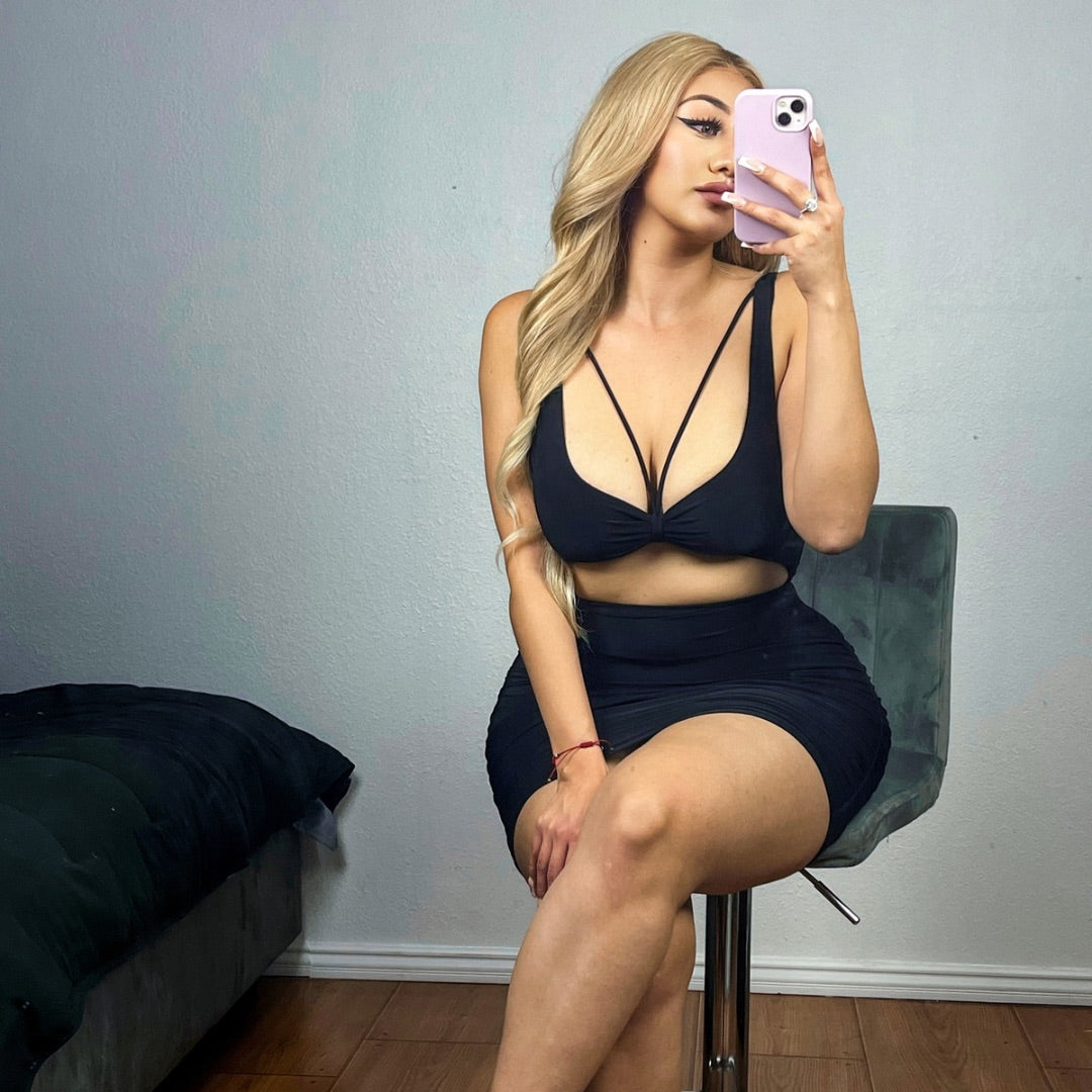Mirame-Black Dress